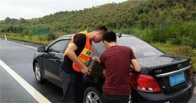 内蒙古永福道路救援